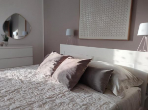D'Amelio Sweet Home